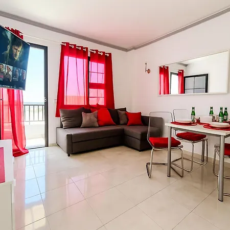 Corallo Arthouse 50m From The Fast Wifi