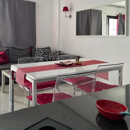 Corallo Artdesign 100 M From The Apartment Puerto del Carmen (Lanzarote)
