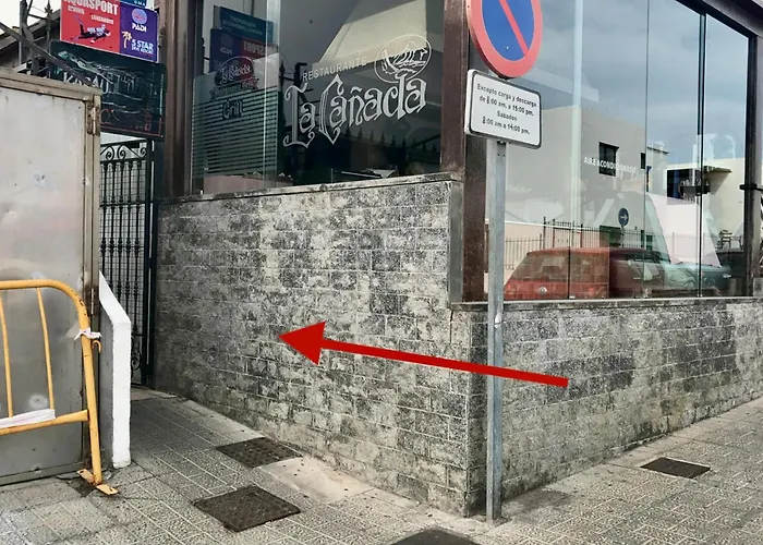 Corallo Artdesign 100 M From The 公寓