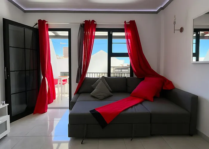 Corallo Artdesign 100 M From The 卡门港