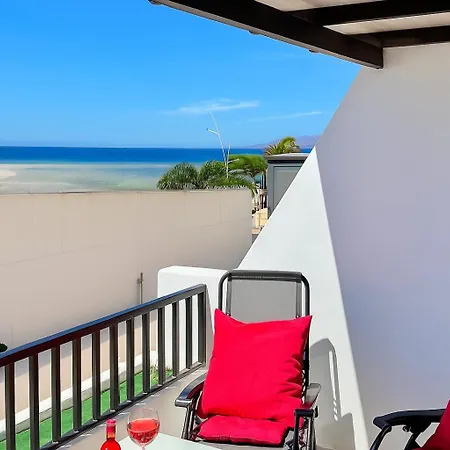 Corallo Artdesign 100 M From The Apartment Puerto del Carmen (Lanzarote)